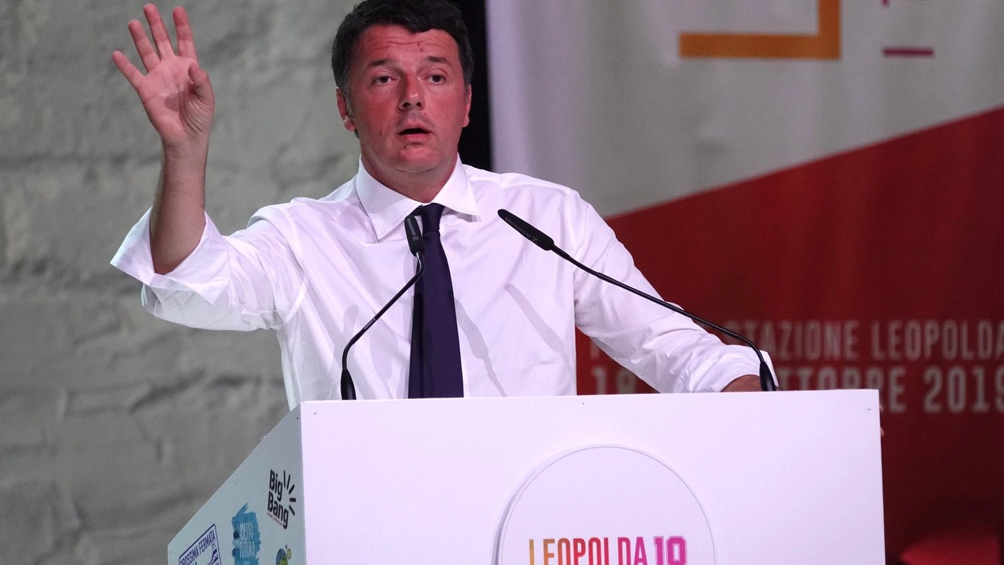Matteo Renzi alla Leopolda (foto Gianluca Moggi/New Pressphoto)