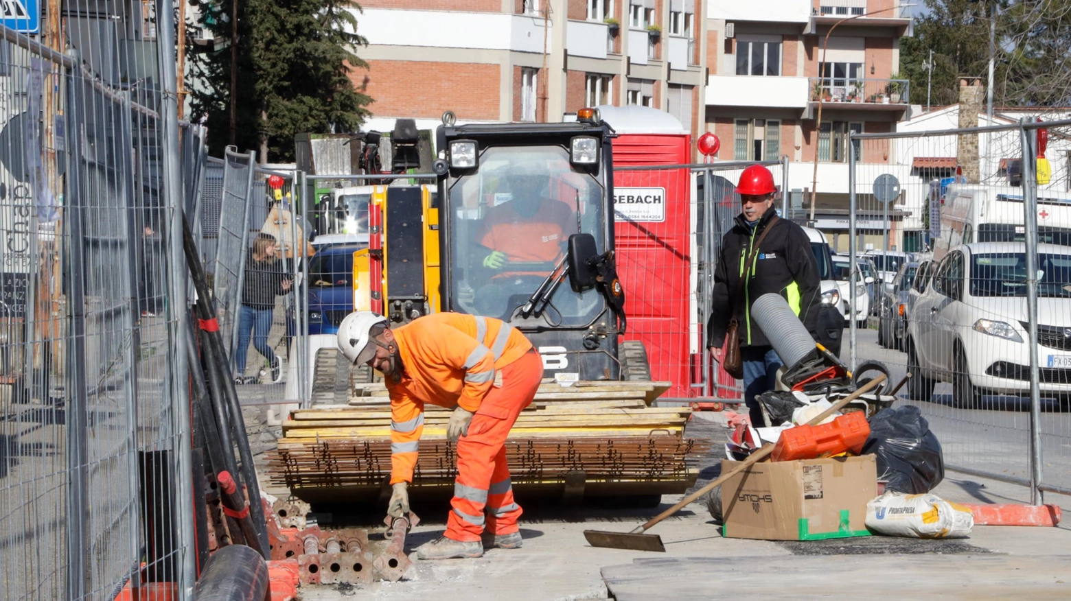 "Lavori infiniti e spreco per il centro cittadino" "Lavori infiniti e spreco per il centro cittadino"