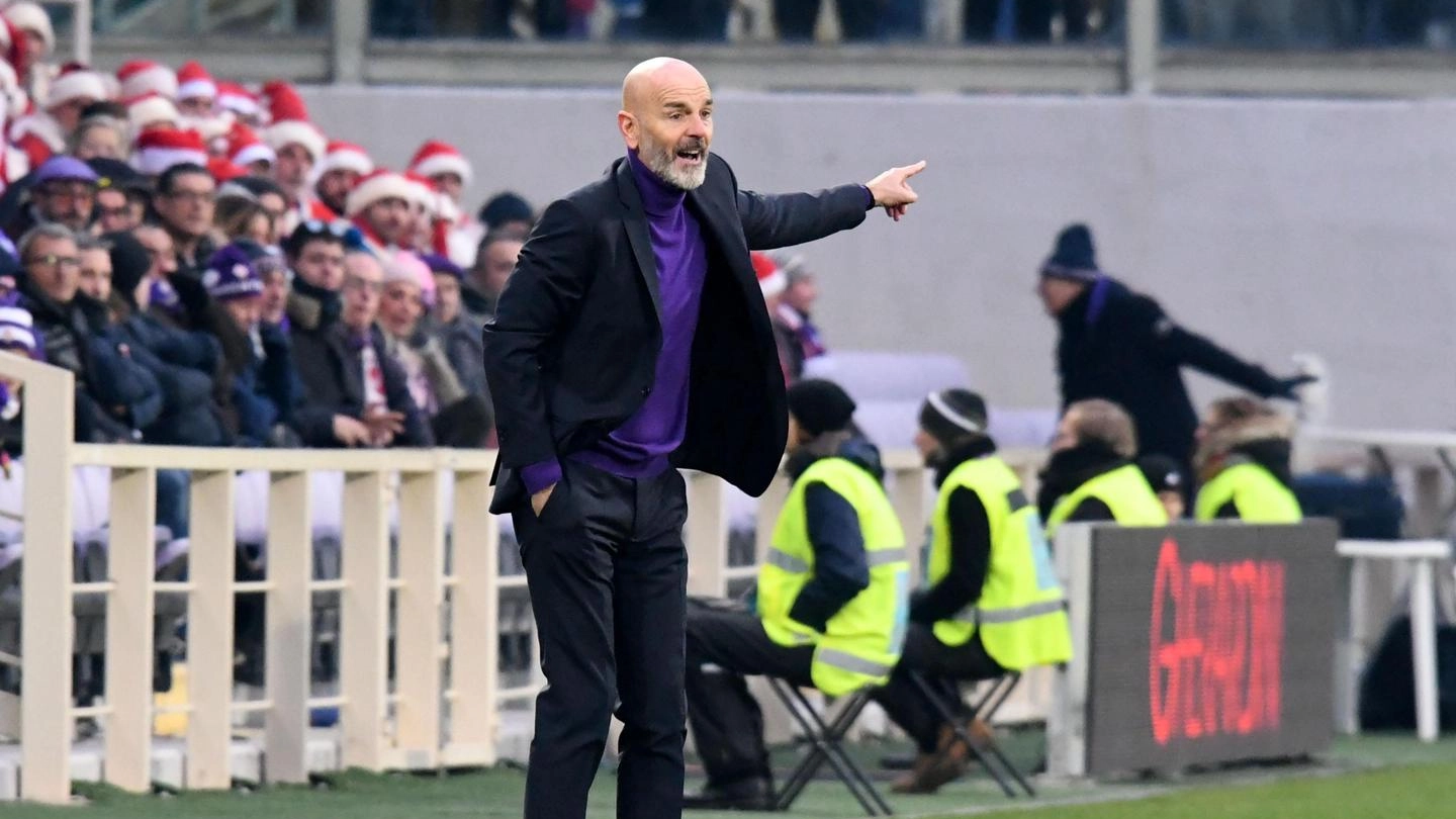 L'allenatore viola Stefano Pioli durante Fiorentina-Empoli