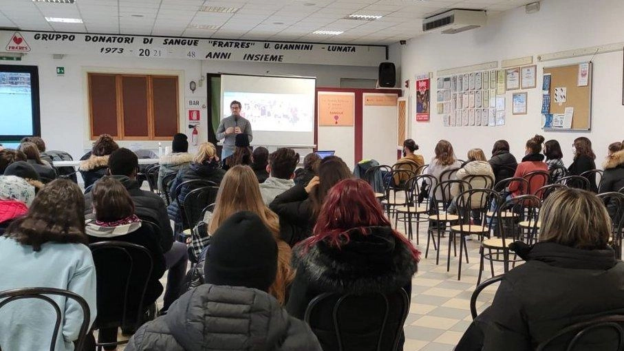 Cittadinanza attiva. Torna il progetto Tutor Cittadinanza attiva. Torna il progetto Tutor