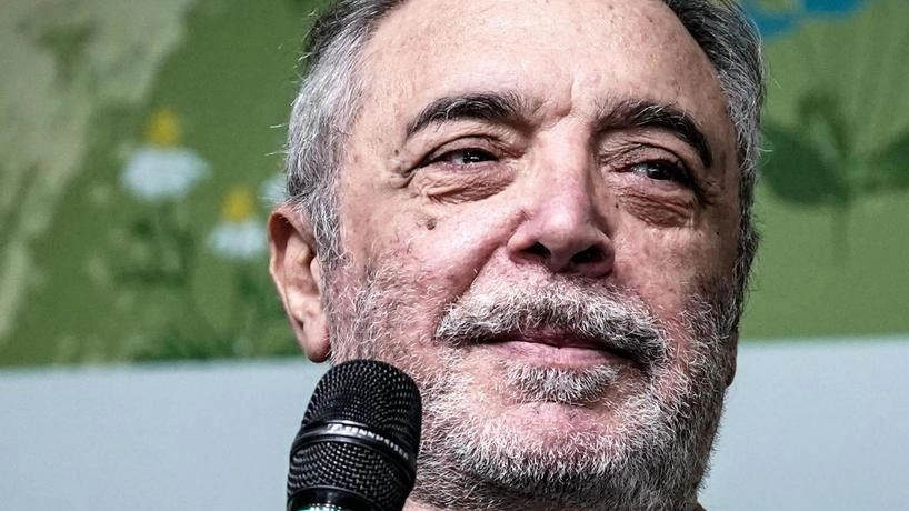 La moglie di Nino Frassica:: "Dovrei stare in silenzio... "
