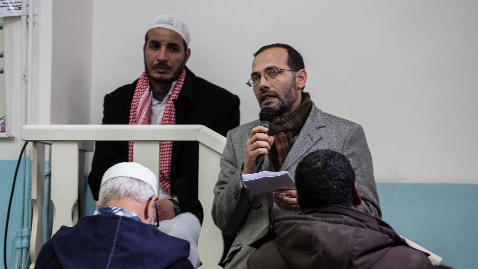 L'imam Izzedin Elzir durante il sermone di ieri