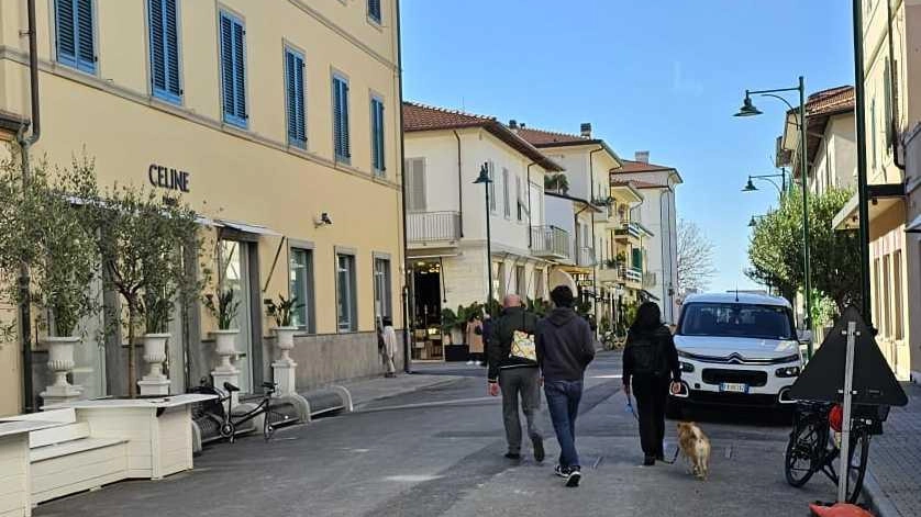 Centro Parte la riqualificazione di via IV Novembre Centro Parte la riqualificazione di via IV Novembre