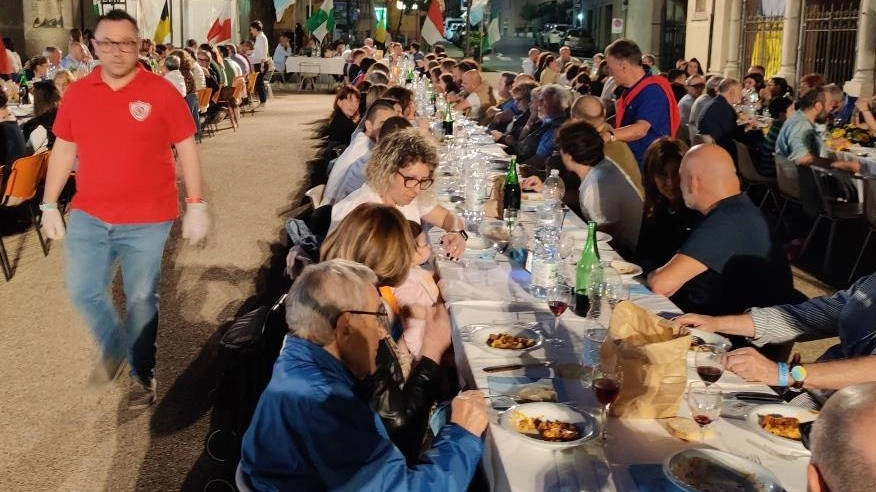 I quattro rioni di Montale sono a fianco dei "colleghi" di Faenza