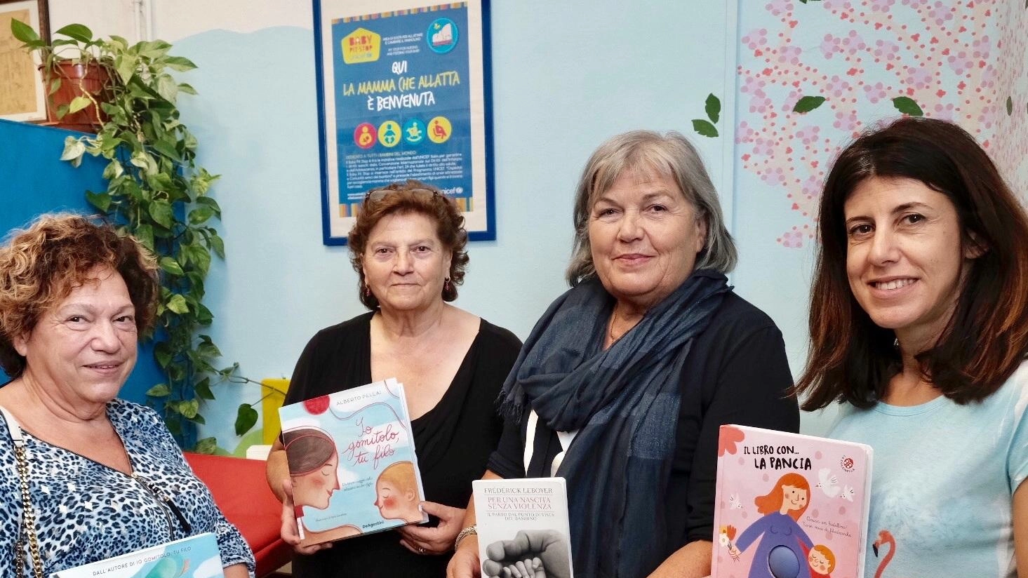 Taglio del nastro allo ’Spazio mamma’. Un baby pit stop nella biblioteca Taglio del nastro allo ’Spazio mamma’. Un baby pit stop nella biblioteca