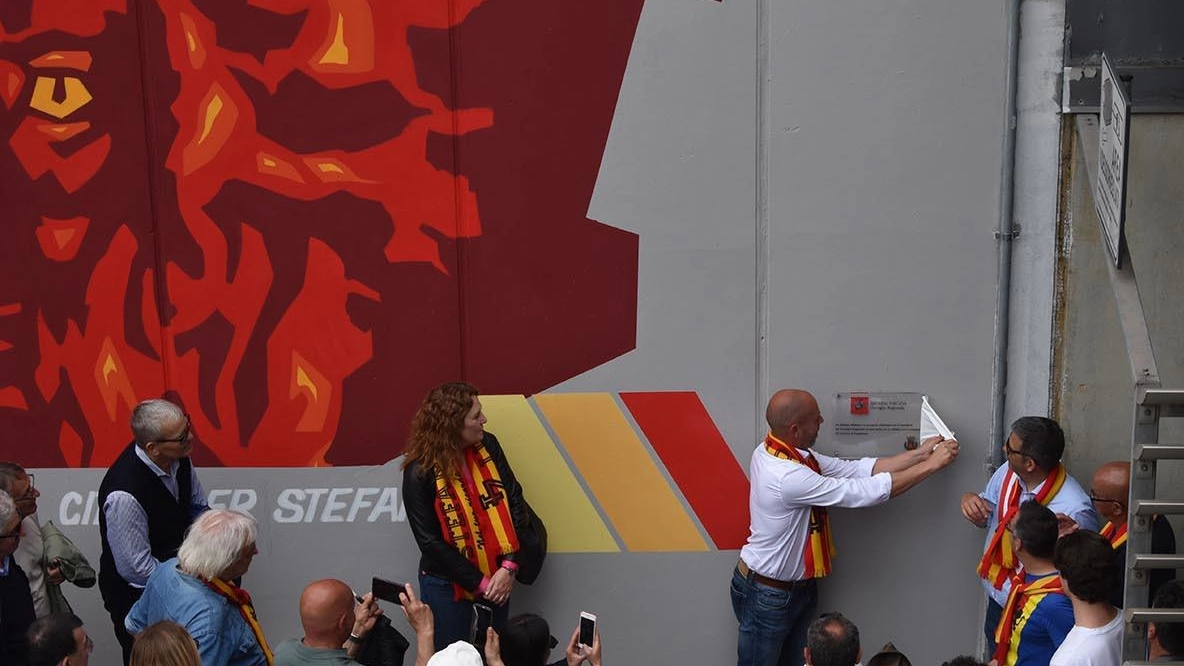 Murales per Stefano Lotti  Inaugurata l’opera dedicata  allo sfortunato calciatore