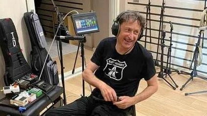 Nick e la storia di "Crazy legs" Un bluesman al Puccini Gatteschi Nick e la storia di "Crazy legs" Un bluesman al Puccini Gatteschi