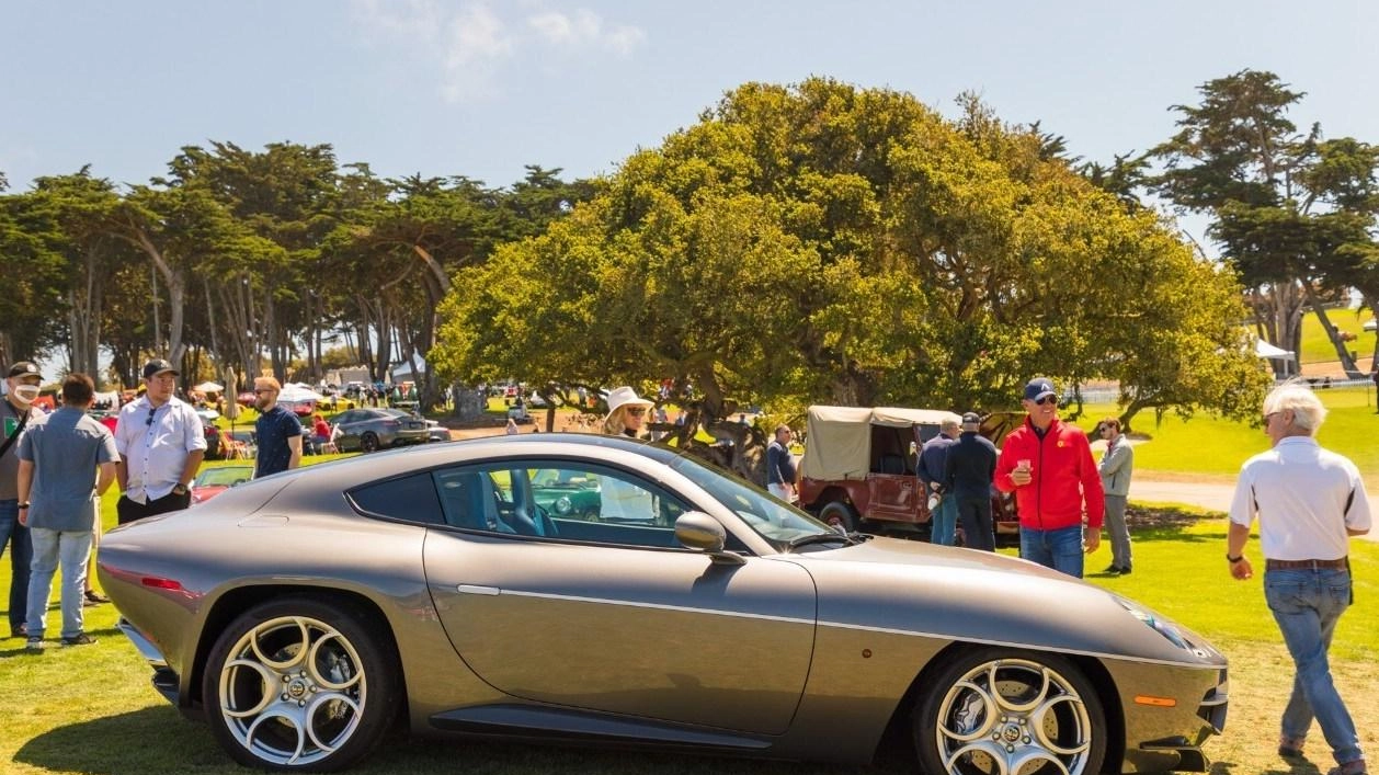 Domani decine di bolidi arriveranno in città per il Primo Raduno Super car Arezzo. 60 auto da tutta Italia. Percorso nelle vallate Aretine. Cena e musica al ristorante Hierro. Parte del ricavato all'Ail.