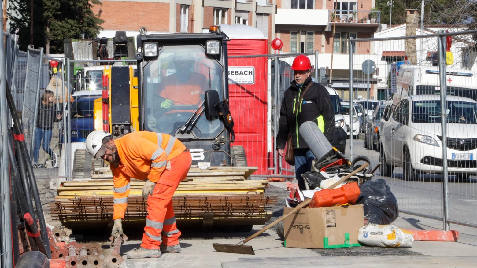 Cantiere in via Tripoli Disagi fino a novembre Cantiere in via Tripoli Disagi fino a novembre