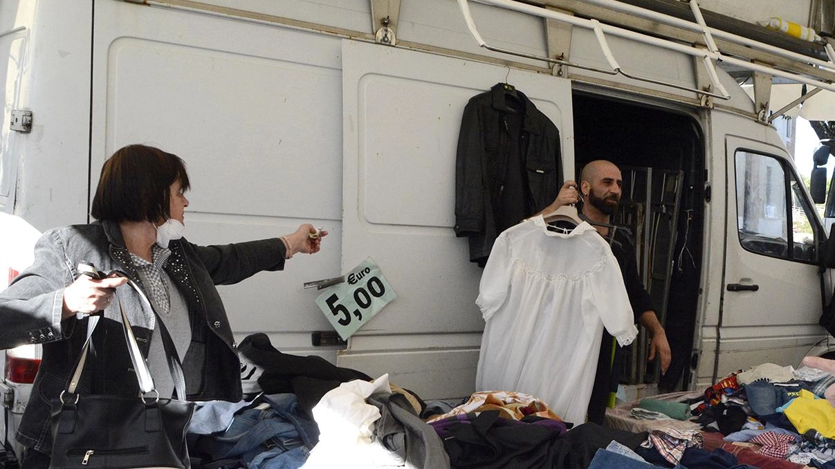 Mercato Oggi modifiche al traffico Mercato Oggi modifiche al traffico