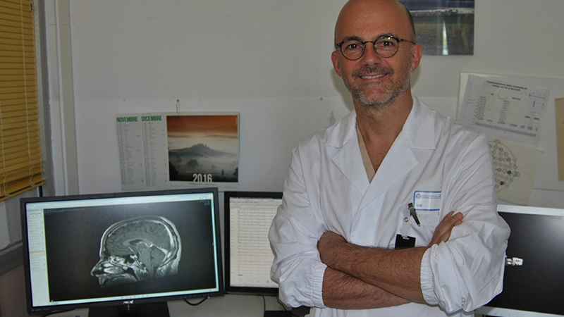 Il neurochirurgo Francesco Cacciola