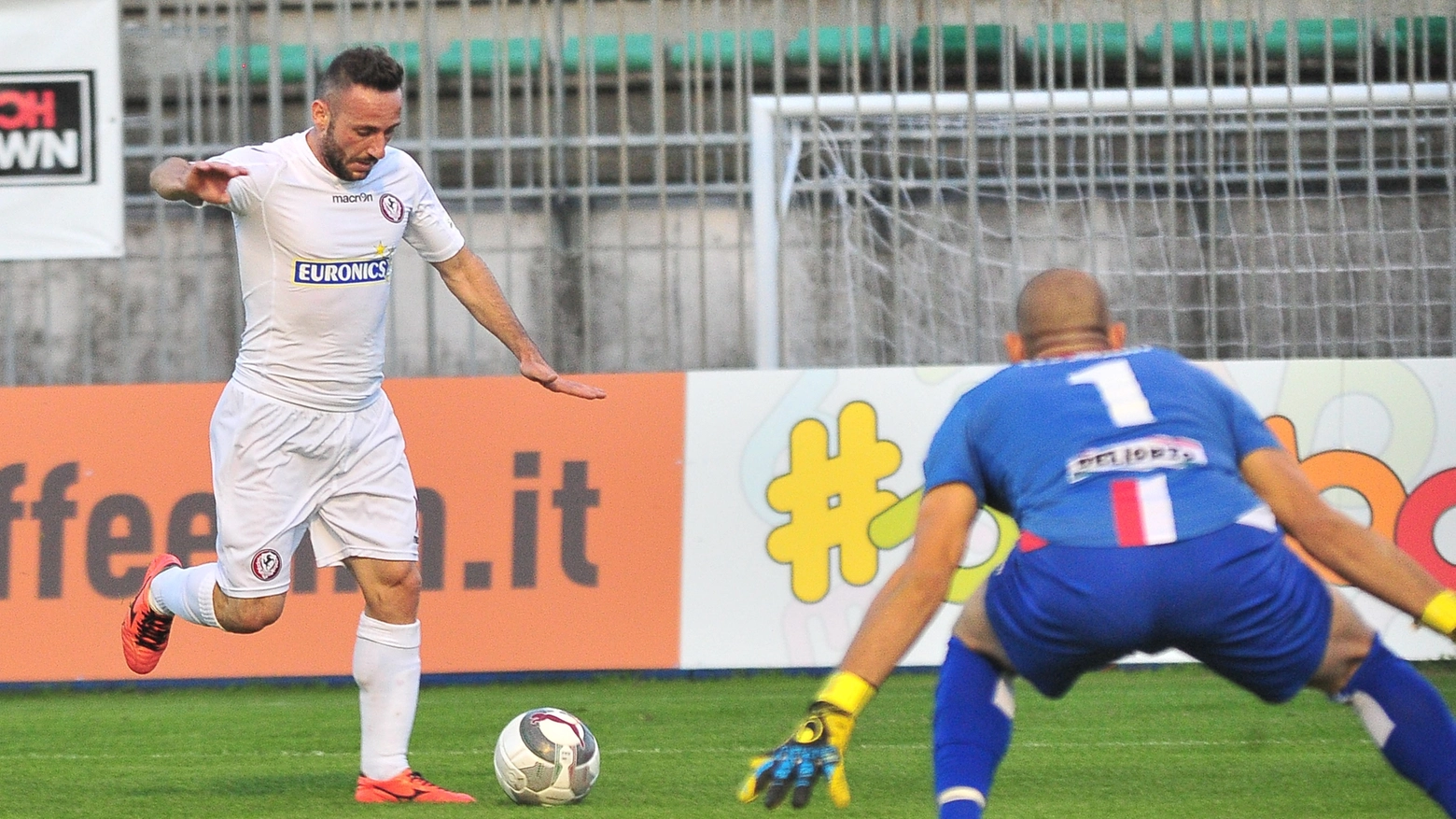 Cutolo firma il secondo gol dell'Arezzo