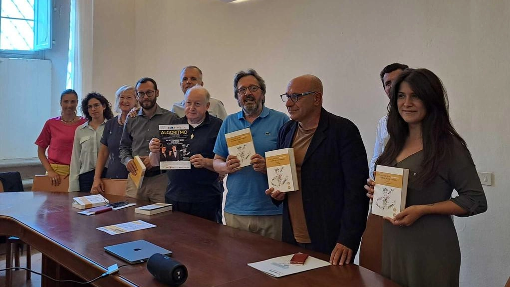 "8 euro al giorno per una carezza". Ecco il costo dei servizi alla persona