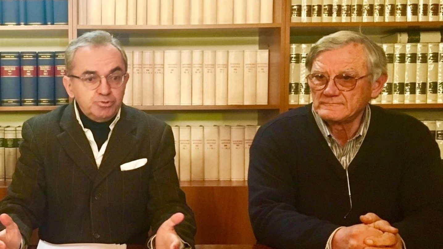 Floriano Bellavita (a destra) con il suo avvocato Walter Biscotti