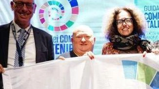 "Bandiera sostenibile" al Comune di Gualdo "Bandiera sostenibile" al Comune di Gualdo