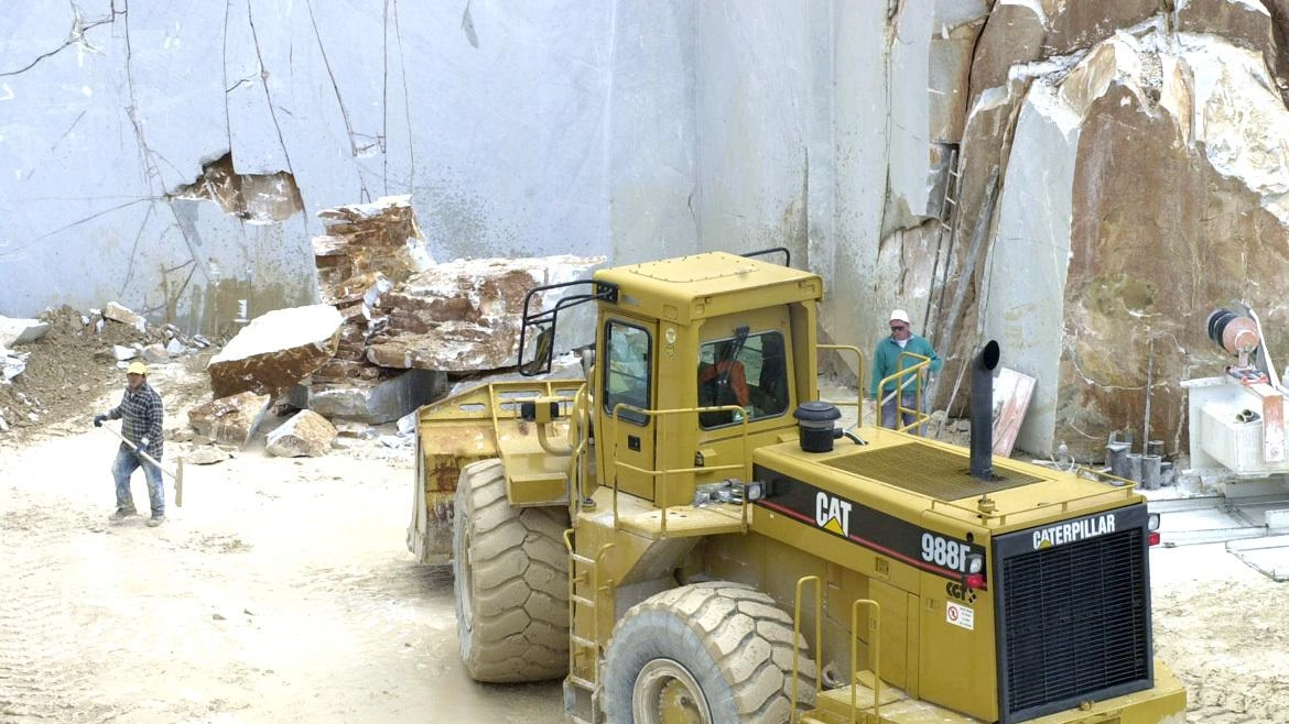 Marmo, l’affondo del sindacato: "Nessuna proroga alla tracciabilità. Hanno avuto 8 anni per prepararsi" Marmo, l’affondo del sindacato: "Nessuna proroga alla tracciabilità. Hanno avuto 8 anni per prepararsi"