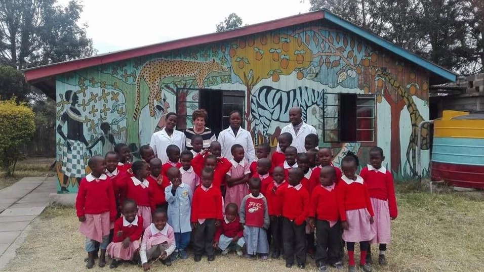 Spettacolo di beneficenza al Teatro Nuovo per la popolazione del Kenya Spettacolo di beneficenza al Teatro Nuovo per la popolazione del Kenya