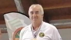 Mario Abballe (nella foto) è campione italiano della categoria arco nudo ai Campionati Italiani. La compagnia di arcieri scarlinese Apiana Extirpe ha mantenuto alto il nome della Maremma grazie ai suoi atleti.