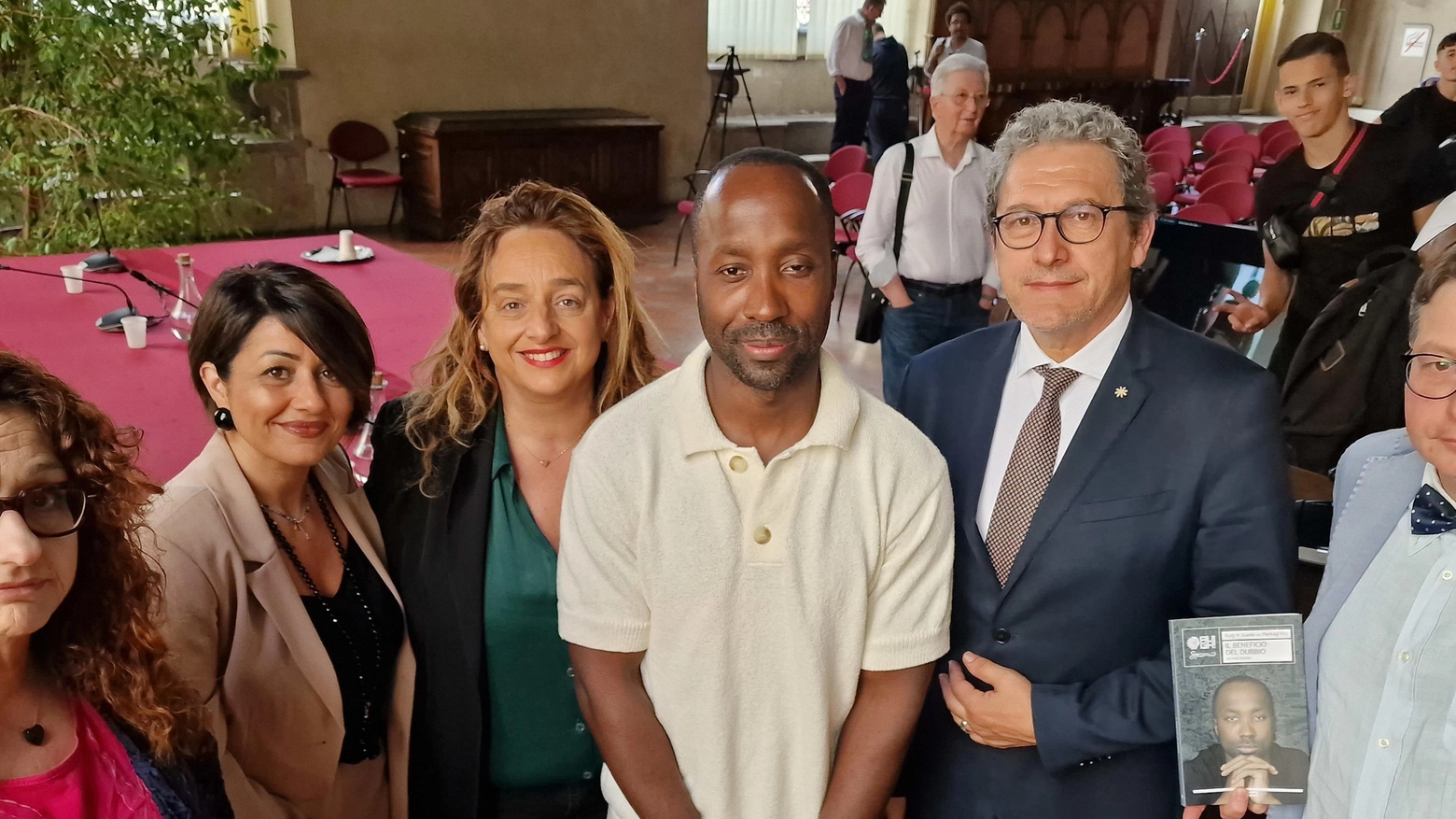 Guede: "Studiare è importante" Il giovane ha incontrato i ragazzi dei professionali Guede: "Studiare è importante" Il giovane ha incontrato i ragazzi dei professionali