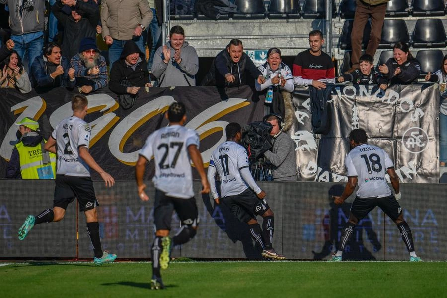 immagine di sfondo 2