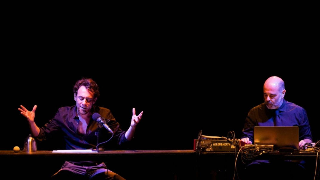 Dal 12 al 17 dicembre al teatro della Pergola e il 21 e 22 dicembre al teatro Era di Pontedera