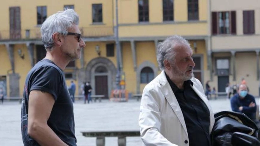 Roberto Farnesi e Giuseppe Ferlito durante le riprese del corto a Firenze  