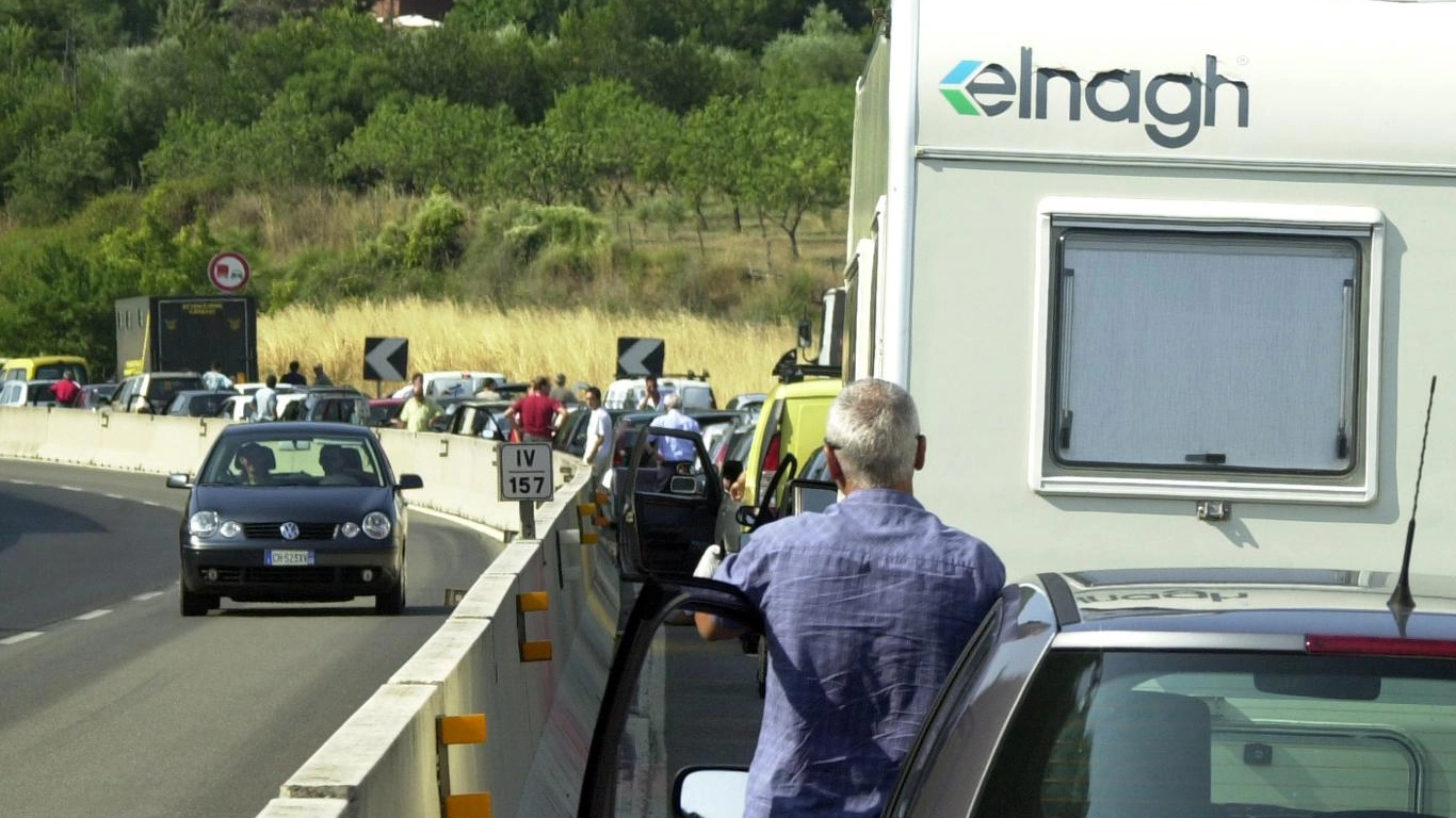 La nuova Tirrenica  Cento milioni  dalla Regione  Incontro con i sindaci