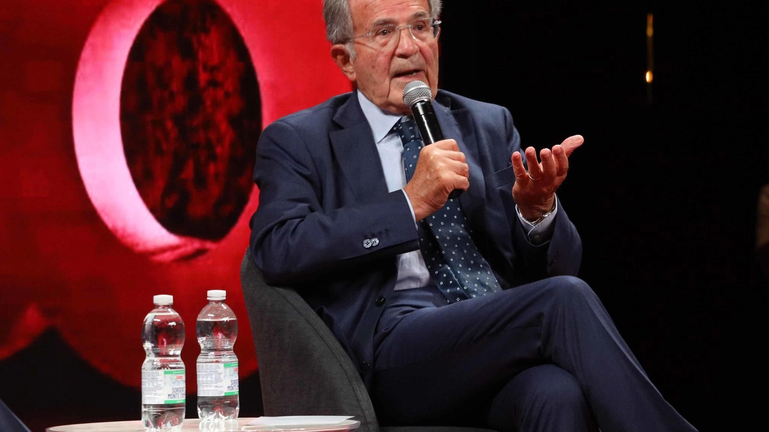 Israele, Prodi mette in guardia: "Sarà una guerra casa per casa"