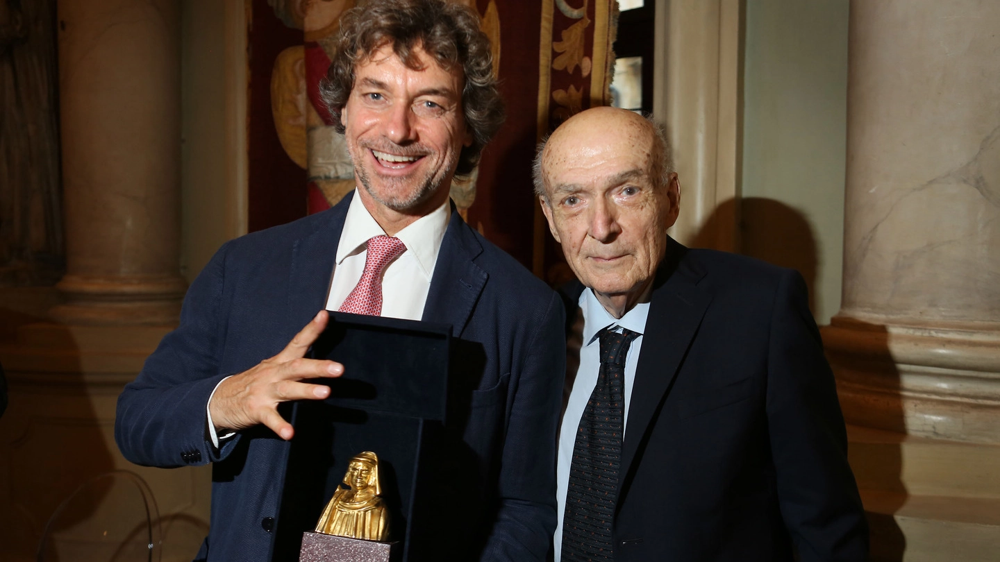 Alberto Angela con il professor Antonio Paolucci