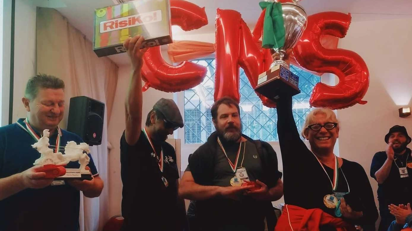 La passione per i giochi da tavolo. Risiko, i campioni d’Italia sono maremmani La passione per i giochi da tavolo. Risiko, i campioni d’Italia sono maremmani