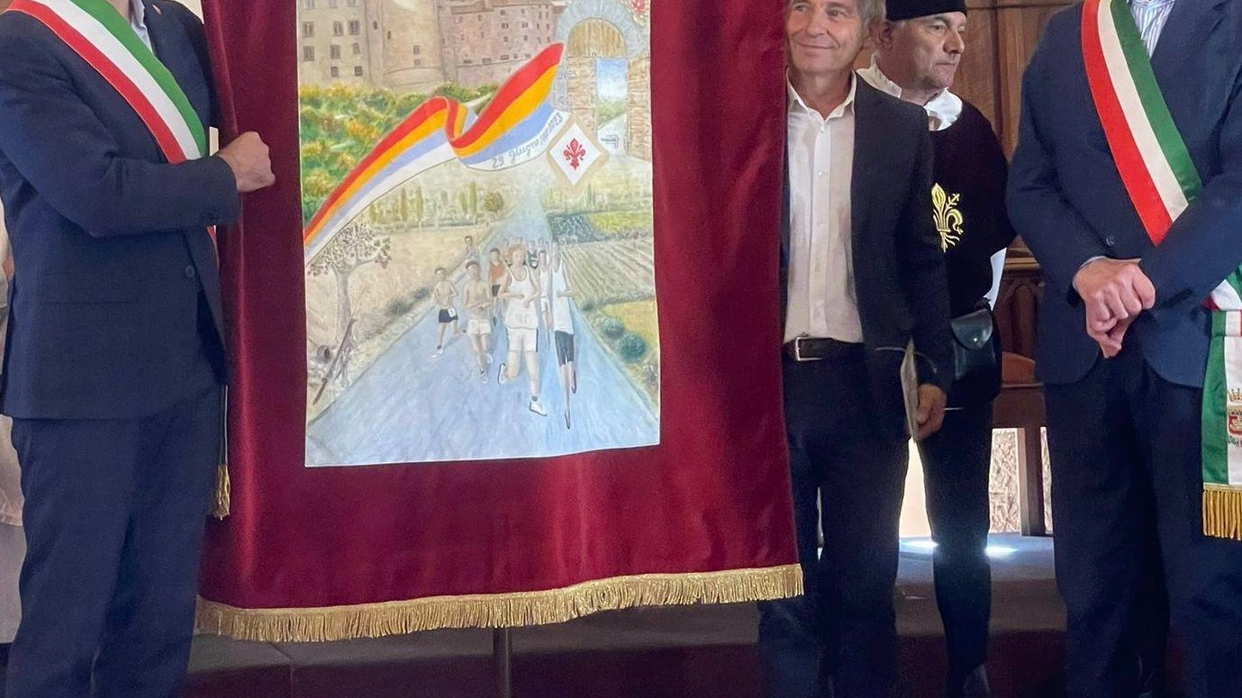 In Comune il Palio di Anghiari vinto dalla squadra eugubina In Comune il Palio di Anghiari vinto dalla squadra eugubina