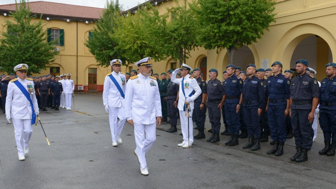 Il capo di stato maggiore Cavo Dragone con gli ammiragli Pezzutti e Rossi al Comsubin