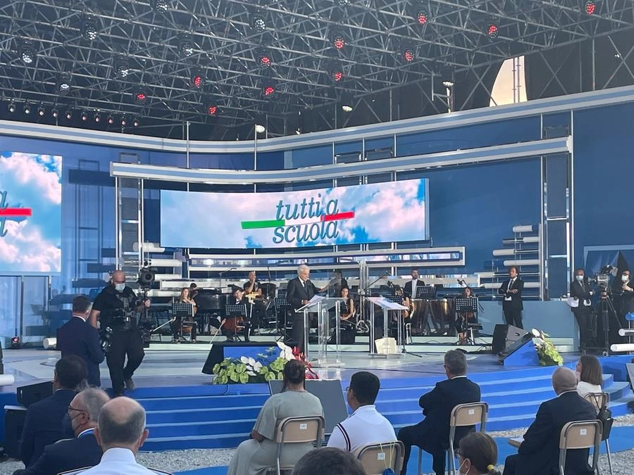 immagine di sfondo 4