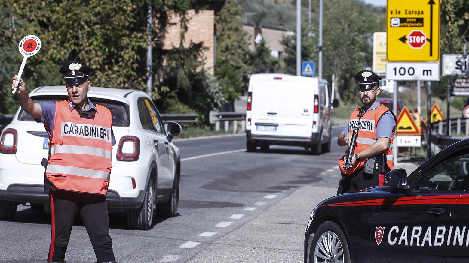 Perseguita l’ex fidanzato e tormenta la nuova compagna Arrestata una trentenne Perseguita l’ex fidanzato e tormenta la nuova compagna Arrestata una trentenne