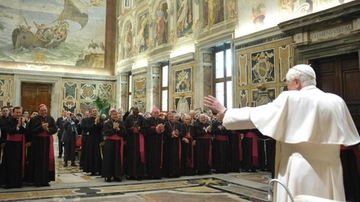 "Benedetto XVI, un Papa quasi perfetto. Ma non capì la questione pedofilia"