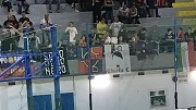 Al centro l'effige di Hitler esposta durante la semifinale di Supercoppa di hockey