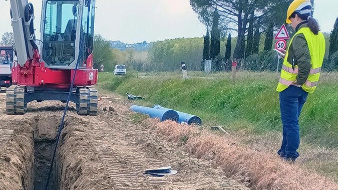 Acquedotti uniti in un “sistema“ Avanti tutta con 7 km di tubature Acquedotti uniti in un “sistema“ Avanti tutta con 7 km di tubature