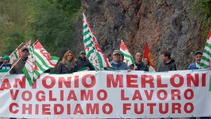 LA PROTESTA  Operai ex Merloni pronti a tornare in piazza