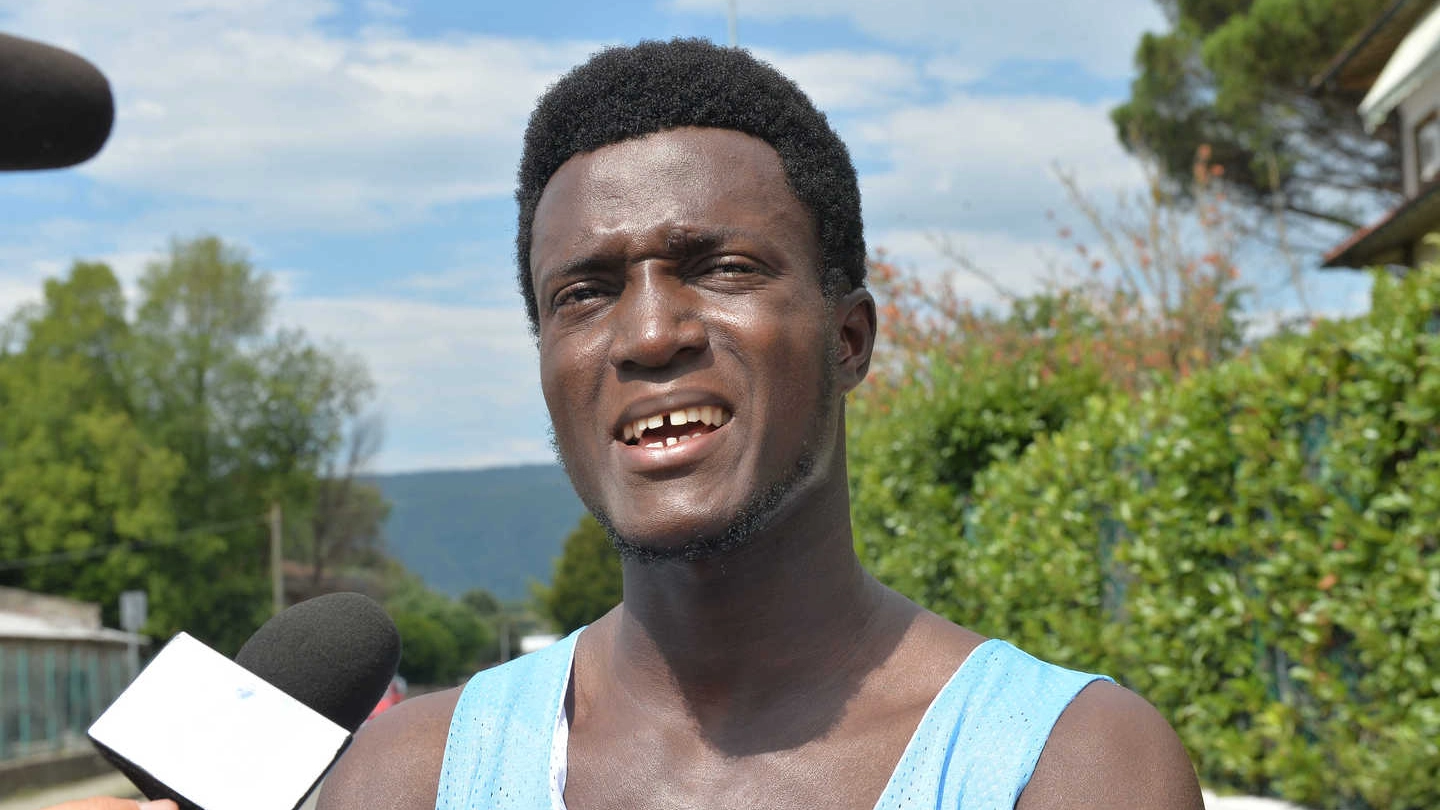Buba, il giovane gambiano a cui hanno sparato a  Vicofaro
