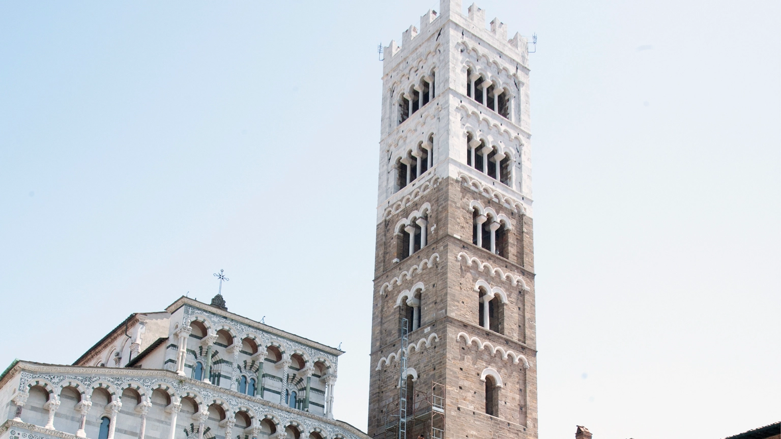 Il Duomo di San Martino (foto Alcide)