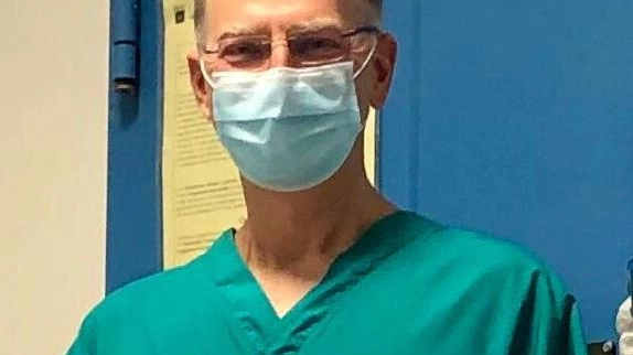 Il dottor Massimiliano Desideri, dirigente medico nella Uo di Pneumologia
