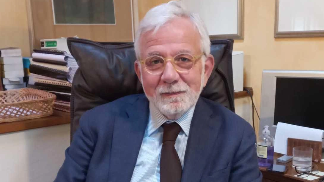 "Non ci sono prove di corruzione". Il pm chiede l’assoluzione per tutti