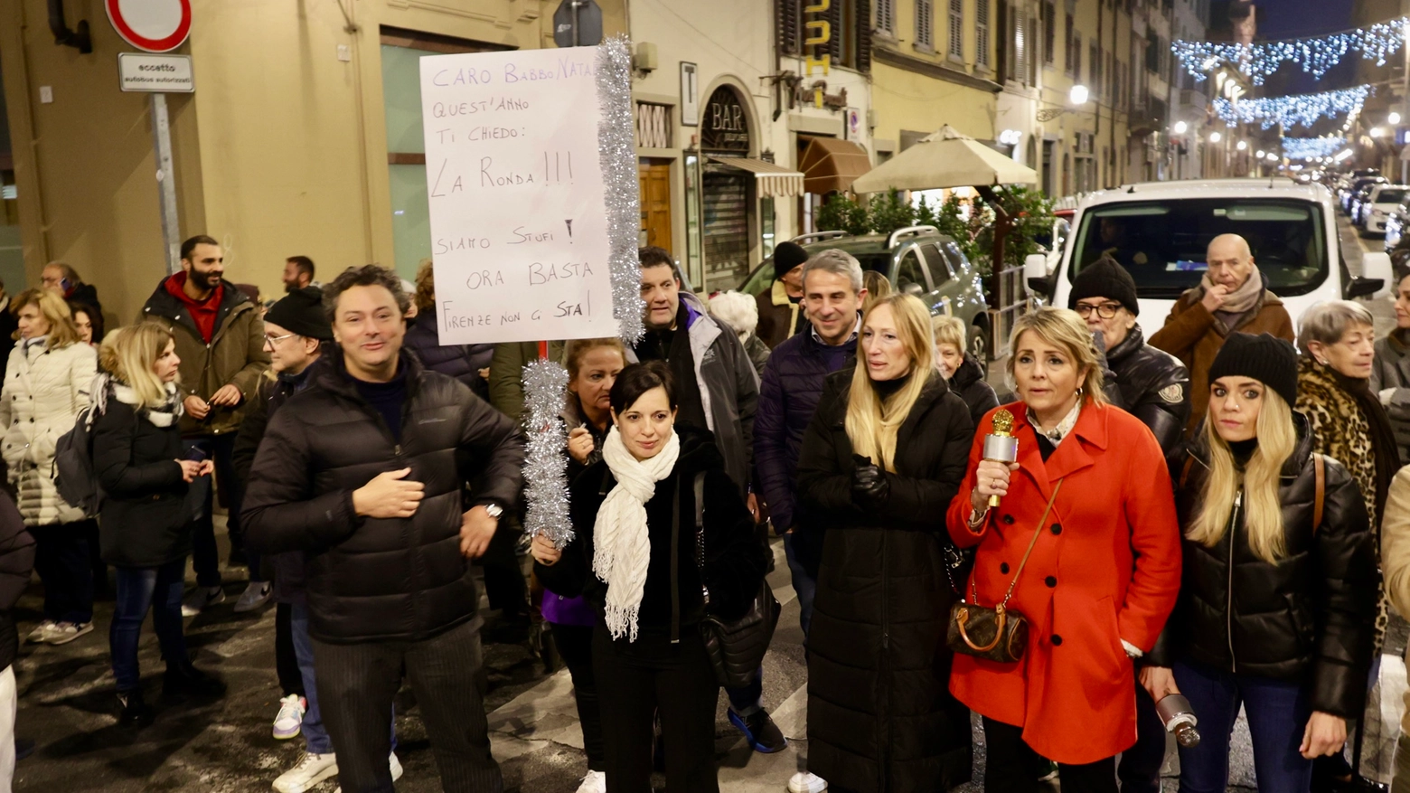 Spaccate e furti a Firenze, la protesta dei commercianti