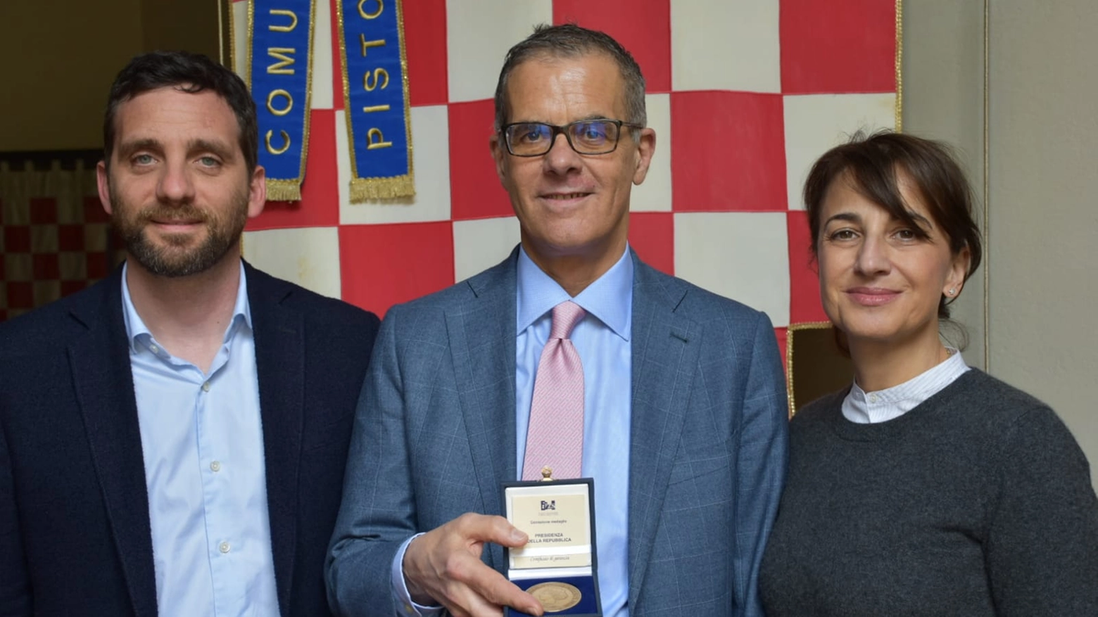 Il sindaco Tomasi, il presidente della Fondazione Caript Luca Iozzelli e Giulia Cogoli