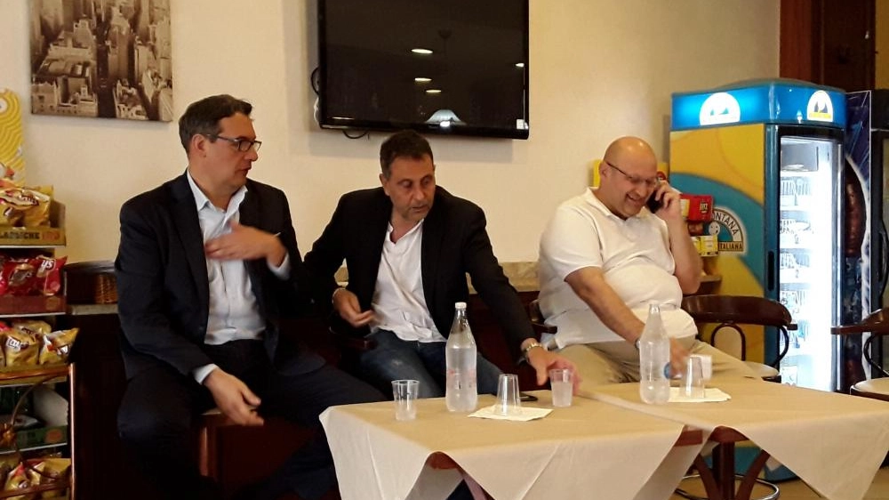 I sindaci Riccardo Franchi e Oreste Giurlani con il delegato provinciale Nicola Tesi