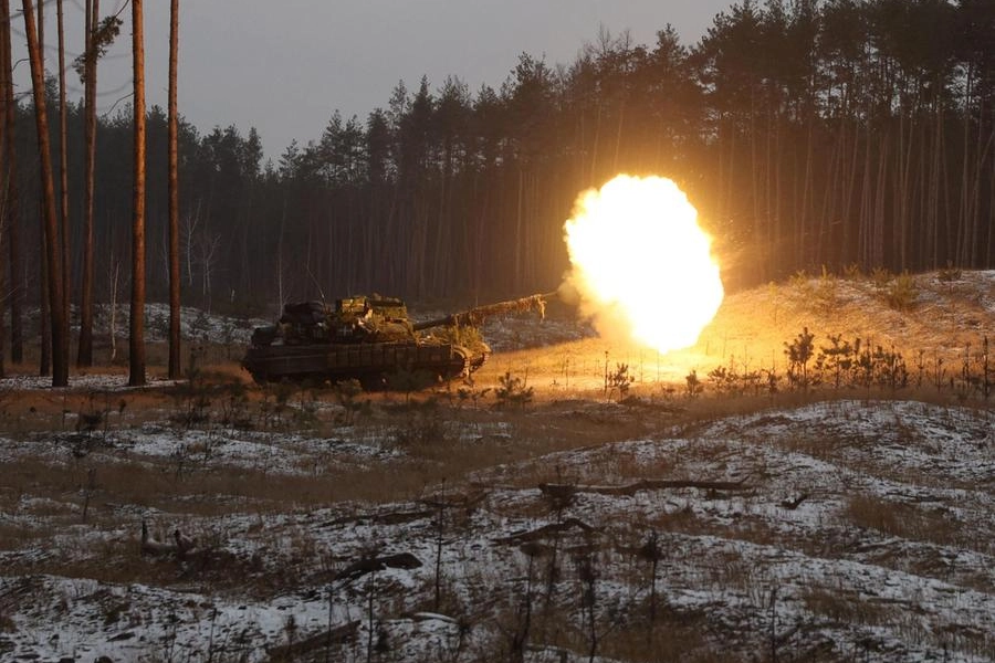 Carro armato ucraino a Soledar (Afp)