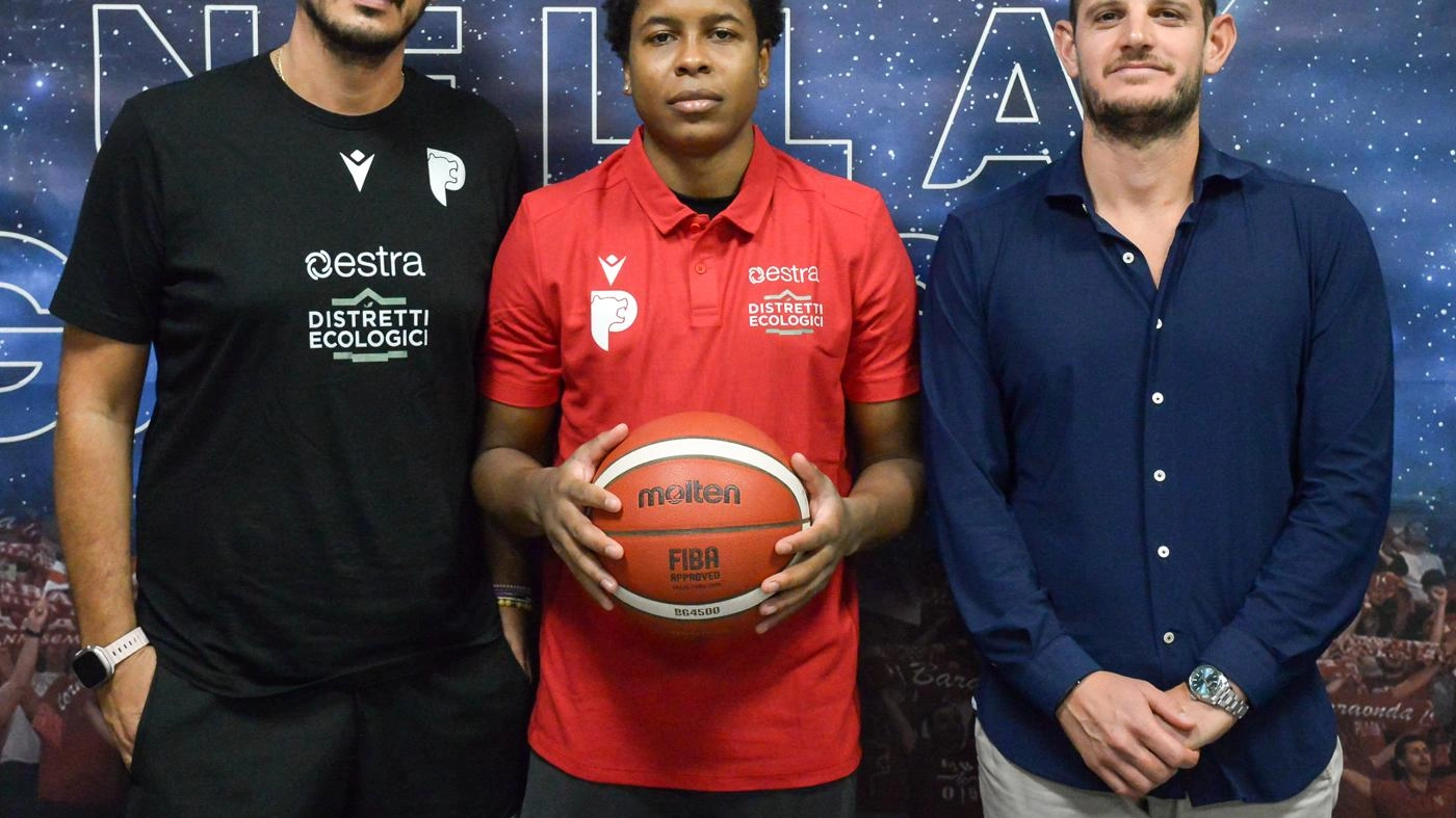 Moore la guida dell’Estra Pistoia: "Sarò io a dettare velocità e ritmo" Moore la guida dell’Estra Pistoia: "Sarò io a dettare velocità e ritmo"