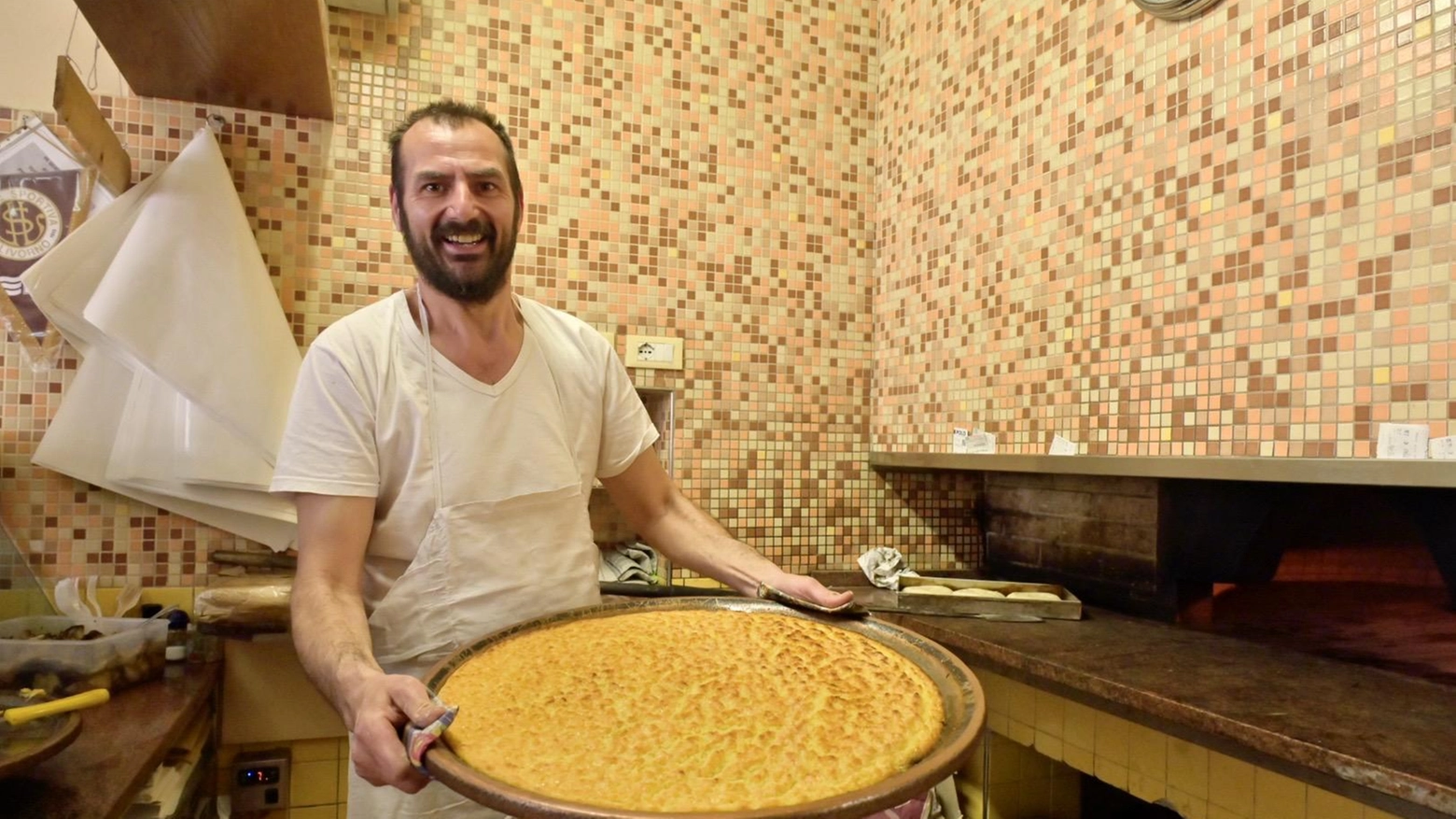 Cinque e cinque cult  Sua maestà la Torta  mette tutti d’accordo  "Ma resti un segreto"