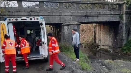 Ponte basso, soccorsi ko: "Si scavi il piano stradale" Ponte basso, soccorsi ko: "Si scavi il piano stradale"