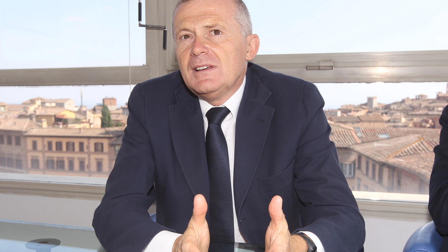 Massimo Guasconi, 59 anni, guida  la Camera di commercio  di Siena-Arezzo dopo la fusione
